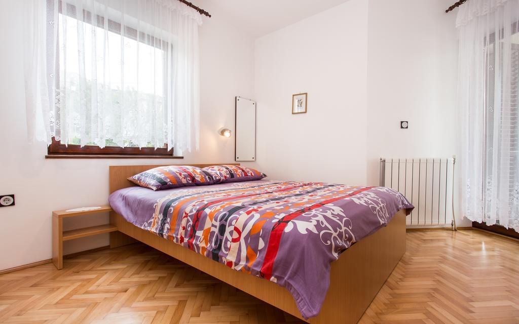 Apartments Lucija Baška Dış mekan fotoğraf